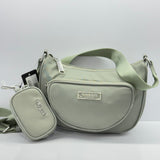 BOLSO GUESS GRIS CON MONEDERO